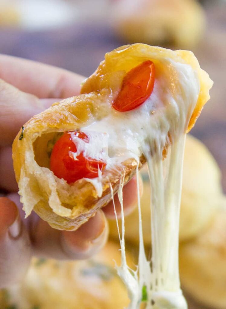 Caprese Pizza Bombs