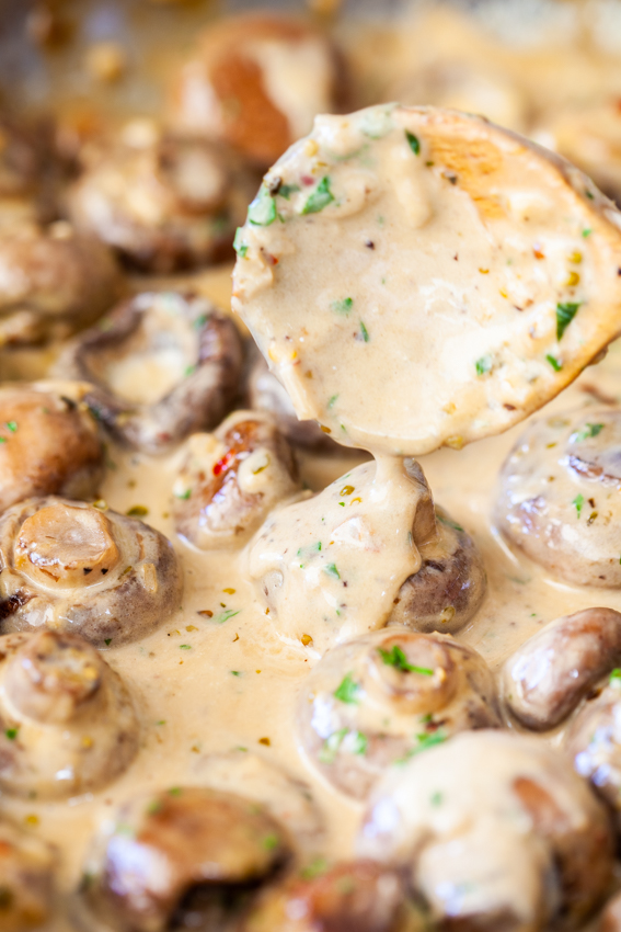 Creamy Garlic Parmesan Sautéed Mushrooms