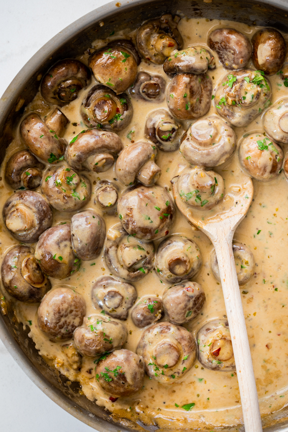 Creamy Garlic Parmesan Sautéed Mushrooms