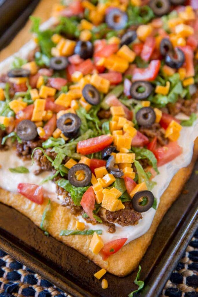 Easy Taco Pizza