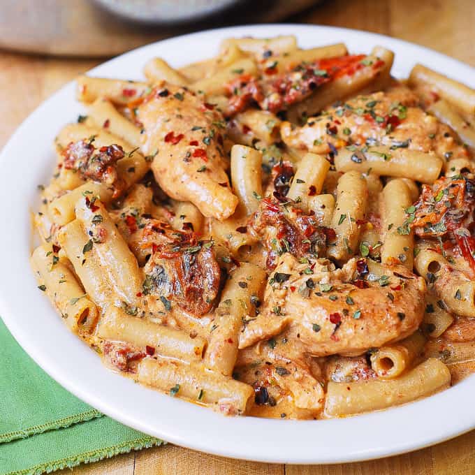 Easy Sun-Dried Tomato Pasta 