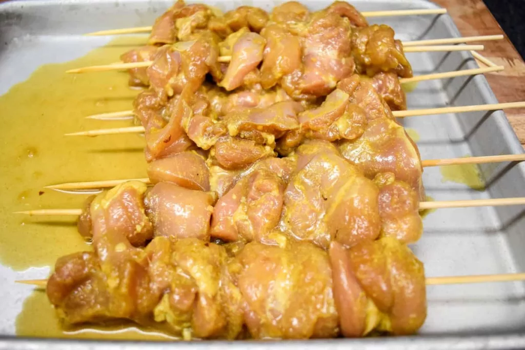 Chicken Satay With Peanut Sauce