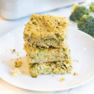 Broccoli Cheddar Quinoa Bars