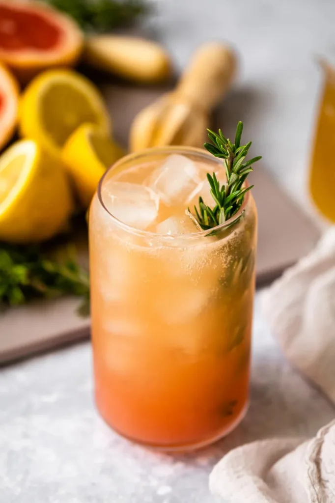 Grapefruit-Ginger Kombucha Mocktail