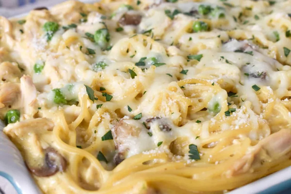 HOW TO MAKE CHICKEN TETRAZZINI