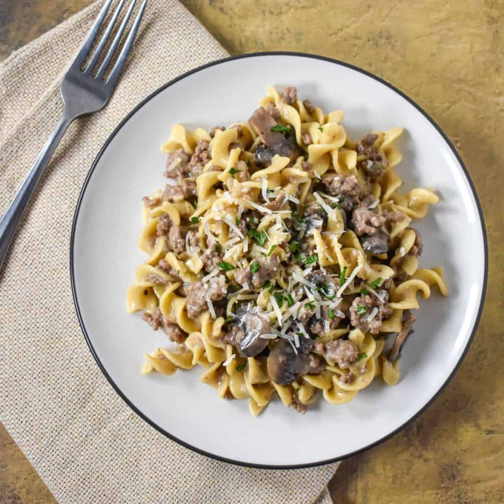 Easy Ground Beef Stroganoff