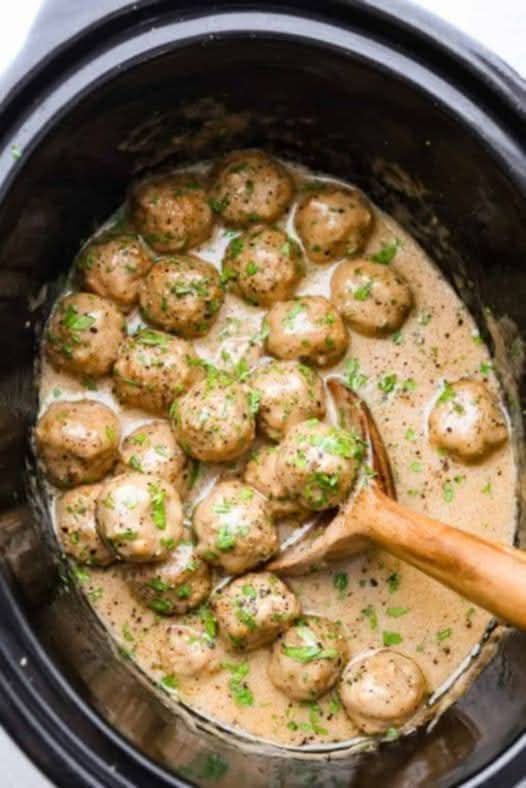 Slow Cooker Swedish Meatballs: The Ultimate Comfort Food Made Easy