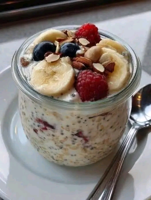 Creamy Sugar Free Overnight Oats: The Healthy Breakfast That Tastes Like Dessert