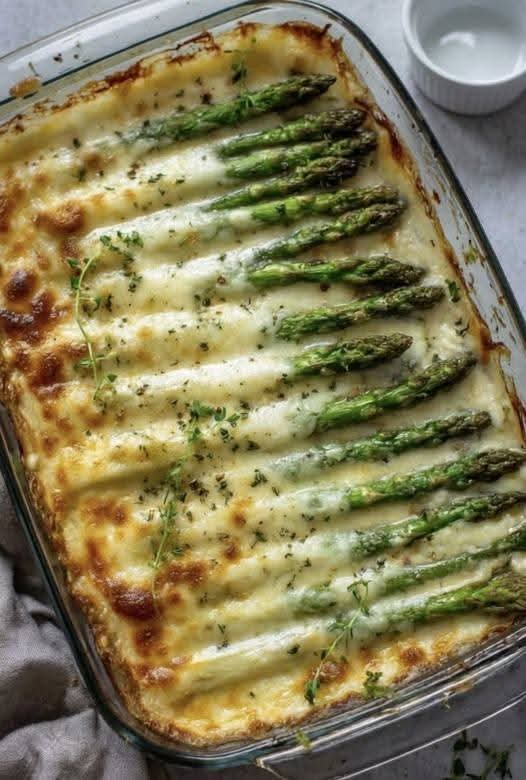 Cheesy Asparagus Casserole – The Creamy, Irresistible Side Dish You’ll Make on Repeat