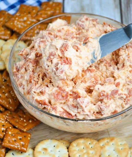 Easy Pepperoni Cream Cheese Spread – The 3‑Ingredient Appetizer That Disappears First