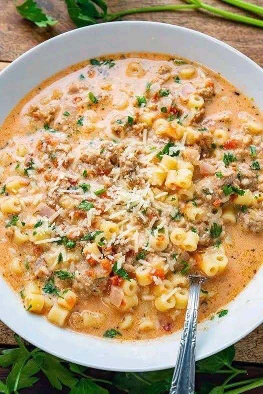 Creamy Parmesan Italian Sausage Soup: A Bowl of Pure Comfort