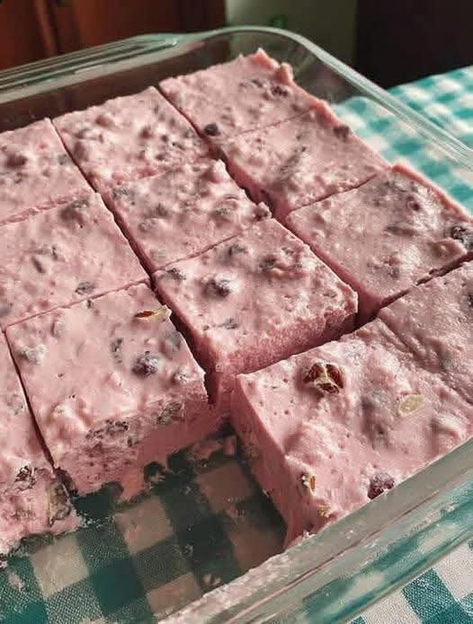 Black Cherry Jello Salad: The Retro, Creamy, Fruity Side Dish That Steals the Show – Best Black Cherry Jello Salad Recipe